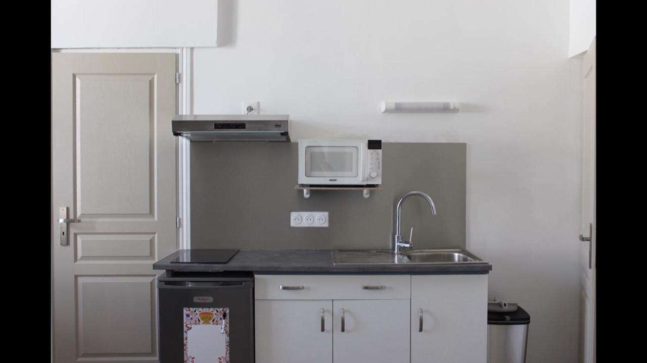 Residence Pasteur - Flyer 罗什福尔 外观 照片