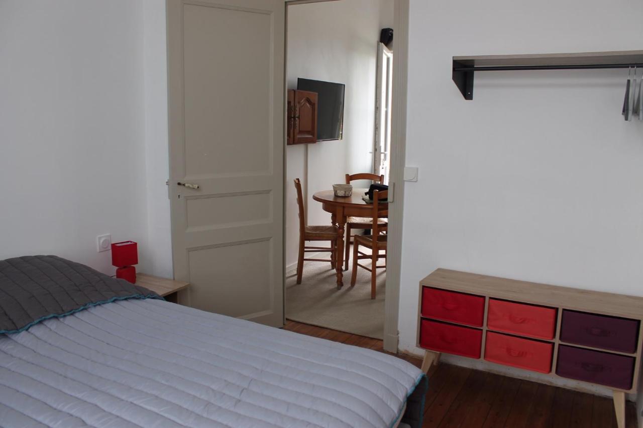 Residence Pasteur - Flyer 罗什福尔 外观 照片